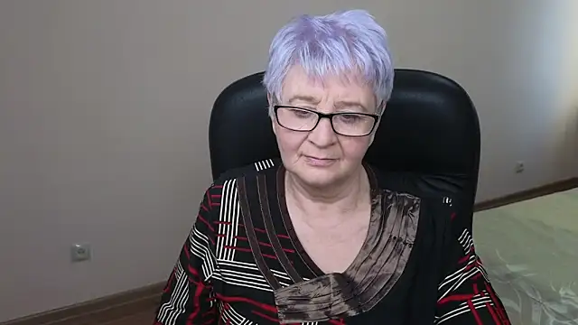 Sandra Snowflake online show from 03.13.25