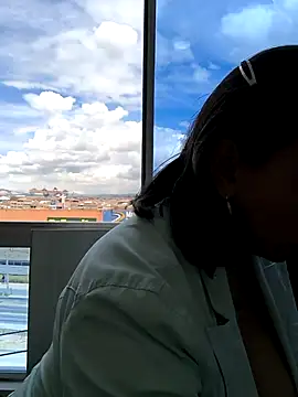 Snapshot of Mrsvictoriaaa chatting on 03.21.25 Mrsvictoriaaa online show from 03.21.25