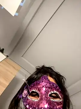 Roroo002 online show from 09.27.25