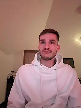 Snapshot of yoyoboy988 chatting on 03.20.25 yoyoboy988 online show from 03.20.25