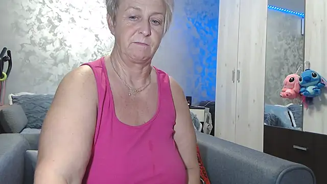 RosesandLillies online show from 11.23.25