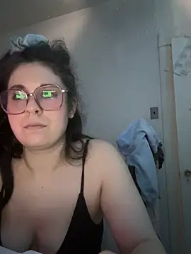 Snapshot of Rosiee69_ chatting on 03.06.25 Rosiee69  online show from 03.06.25