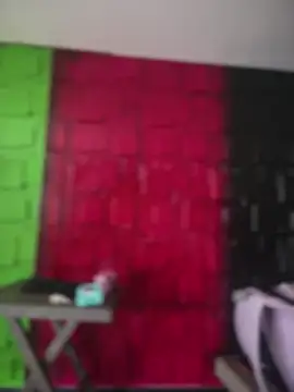 Snapshot of Emily-teen chatting on 10.10.25 Emily-teen online show from 10.10.25