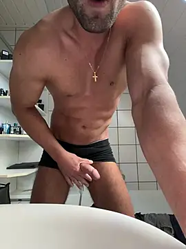 Snapshot of Nita69 chatting on 03.14.25 Nita69 online show from 03.14.25