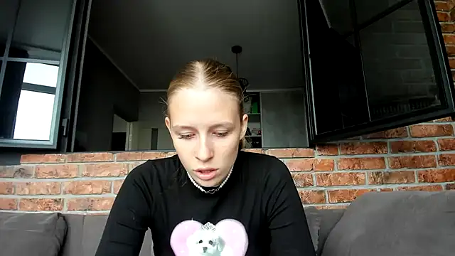 AnnNorriss online show from 10.06.25