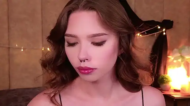 Sierra Fane online show from 09.19.25