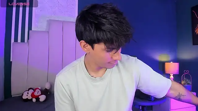 Allex Cano online show from 11.16.25