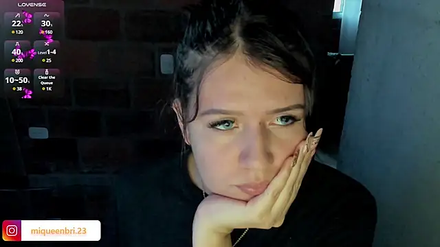 Snapshot of brii69 chatting on 02.28.25 brii69 online show from 02.28.25