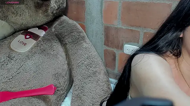 Snapshot of brii69 chatting on 03.06.25 brii69 online show from 03.06.25