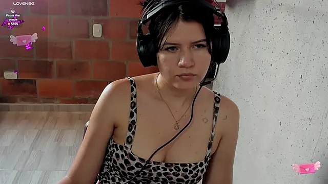 Snapshot of brii69 chatting on 03.10.25 brii69 online show from 03.10.25