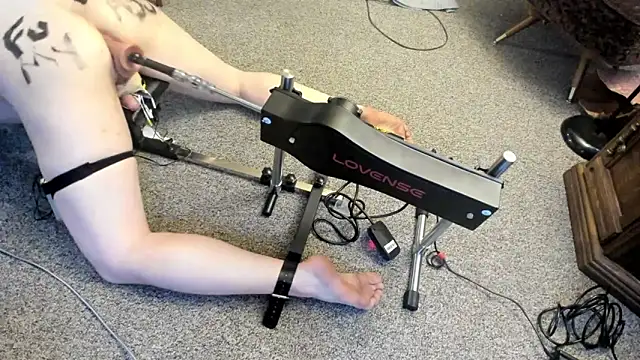 Snapshot of YourToy199 chatting on 10.18.25 YourToy199 online show from 10.18.25