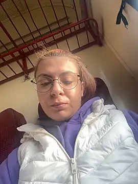 KittieHallo online show from 03.11.25