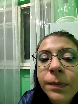 KittieHallo online show from 10.19.25