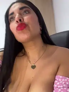 Snapshot of _SARA_69 chatting on 03.02.25 SARA 69 online show from 03.02.25