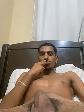 Snapshot of ldkzinnn chatting on 03.14.25 ldkzinnn online show from 03.14.25