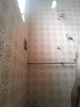 Snapshot of ldkzinnn chatting on 11.17.25 ldkzinnn online show from 11.17.25