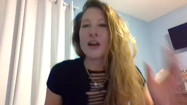 Snapshot of M3TAA chatting on 03.01.25 M3TAA online show from 03.01.25