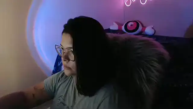 Snapshot of GoddessChaar chatting on 09.14.25 GoddessChaar online show from 09.14.25
