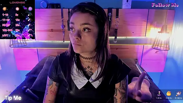 ChloeAllennn online show from 11.27.25