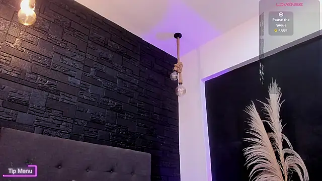 Maite Smith  online show from 11.20.25