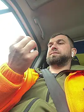 Snapshot of daniel21p chatting on 03.11.25 daniel21p online show from 03.11.25