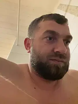 Snapshot of daniel21p chatting on 03.17.25 daniel21p online show from 03.17.25