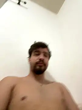 Snapshot of zJaulin chatting on 10.10.25 zJaulin online show from 10.10.25