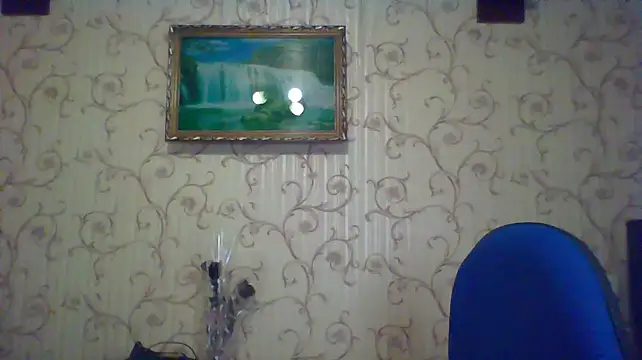 Snapshot of ArielXLoveresss chatting on 03.19.25 ArielXLoveresss online show from 03.19.25