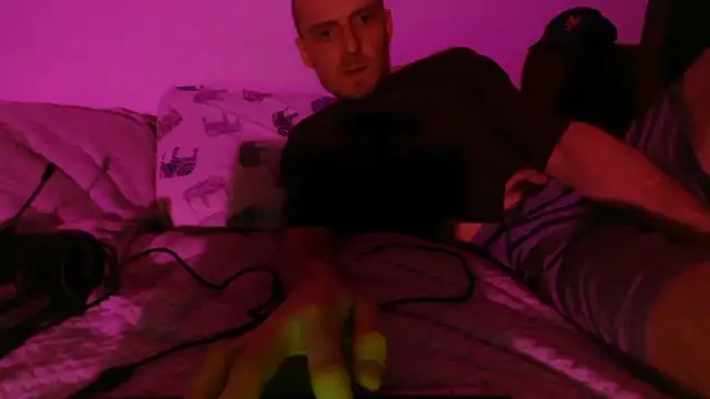 Snapshot of great_feeling chatting on 02.23.25 great feeling online show from 02.23.25