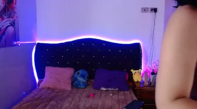 Snapshot of Minami_Nakamura chatting on 03.12.25 Minami Nakamura online show from 03.12.25