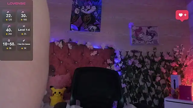 Snapshot of Minami_Nakamura chatting on 09.23.25 Minami Nakamura online show from 09.23.25