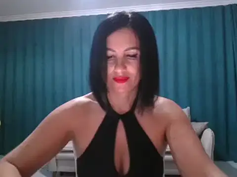 Snapshot of Rosa_Angie chatting on 03.08.25 Rosa Angie online show from 03.08.25