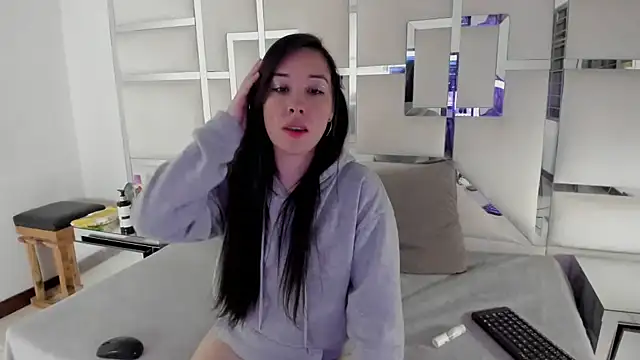 Snapshot of Celeste_X chatting on 09.19.25 Celeste X online show from 09.19.25