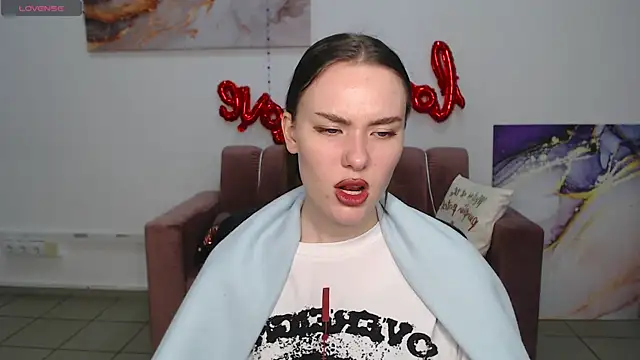 ElenaOconar online show from 03.10.25