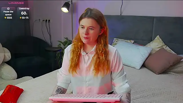 Eva Starlight online show from 02.27.25