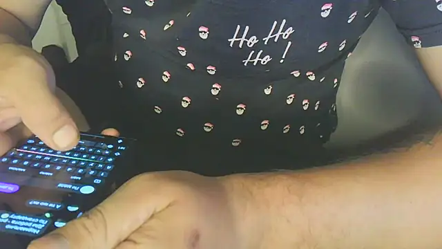 Snapshot of Lumut24 chatting on 09.10.25 Lumut24 online show from 09.10.25