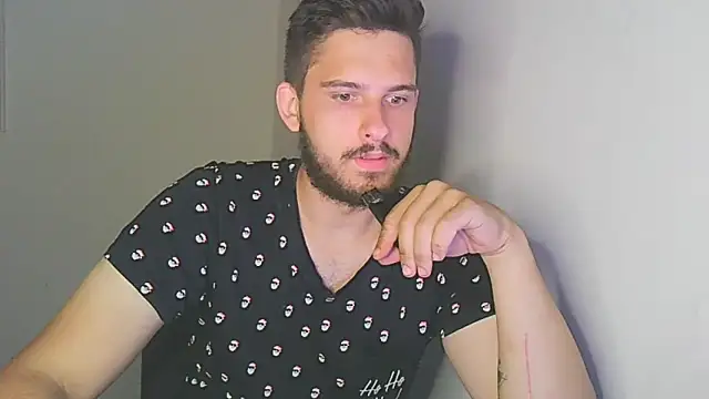 Snapshot of Lumut24 chatting on 09.18.25 Lumut24 online show from 09.18.25