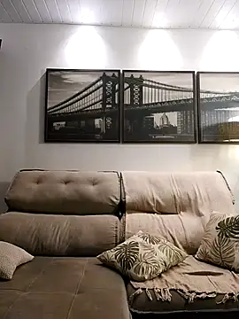 Snapshot of juniortche1313 chatting on 03.04.25 juniortche1313 online show from 03.04.25