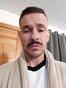 Snapshot of juniortche1313 chatting on 09.16.25 juniortche1313 online show from 09.16.25