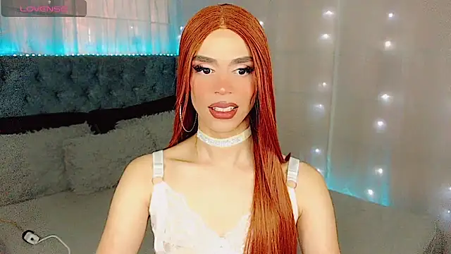 Snapshot of Dalila_moan chatting on 09.24.25 Dalila moan online show from 09.24.25