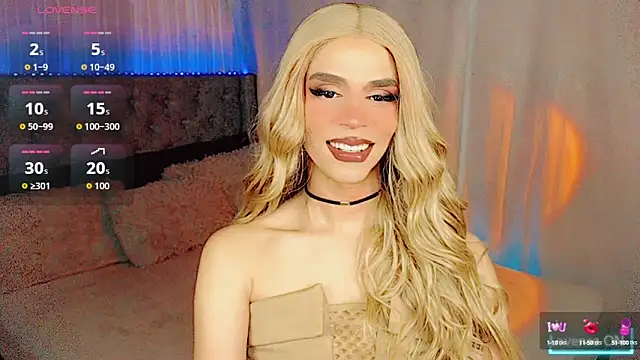 Snapshot of Dalila_moan chatting on 09.28.25 Dalila moan online show from 09.28.25