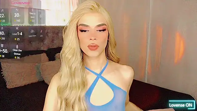 Snapshot of Dalila_moan chatting on 10.02.25 Dalila moan online show from 10.02.25