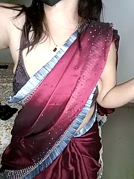 Snapshot of neha_rohan12 chatting on 03.15.25 neha rohan12 online show from 03.15.25