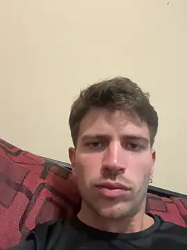 Snapshot of shuki0101 chatting on 03.14.25 shuki0101 online show from 03.14.25