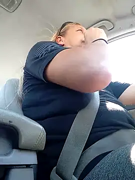 wetnwildforyou online show from 09.14.25