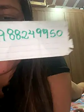 Snapshot of mel88Da chatting on 10.03.25 mel88Da online show from 10.03.25