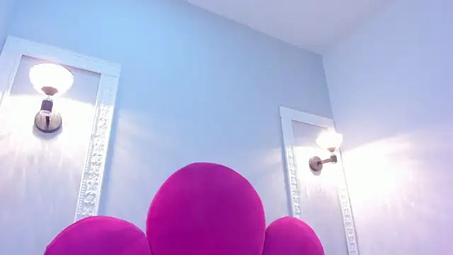 Bonniie 22 online show from 10.29.25