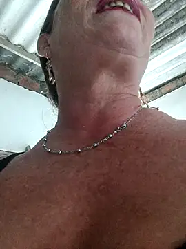 Snapshot of Sexy-Woman-Mature chatting on 10.01.25 Sexy-Woman-Mature online show from 10.01.25