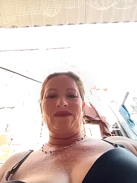 Snapshot of Sexy-Woman-Mature chatting on 10.19.25 Sexy-Woman-Mature online show from 10.19.25