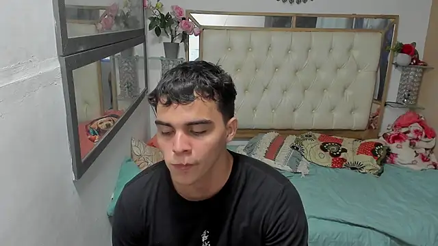 heiker  online show from 11.07.25